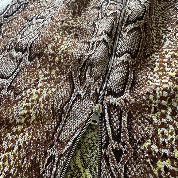 Victoria Beckham Snake Print Pencil Skirt - Size 6 - Picture 3 of 5